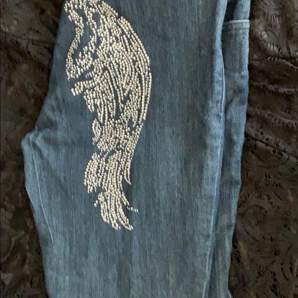 Angel Wing Butt Skinny Jeans - Picture 2 of 3